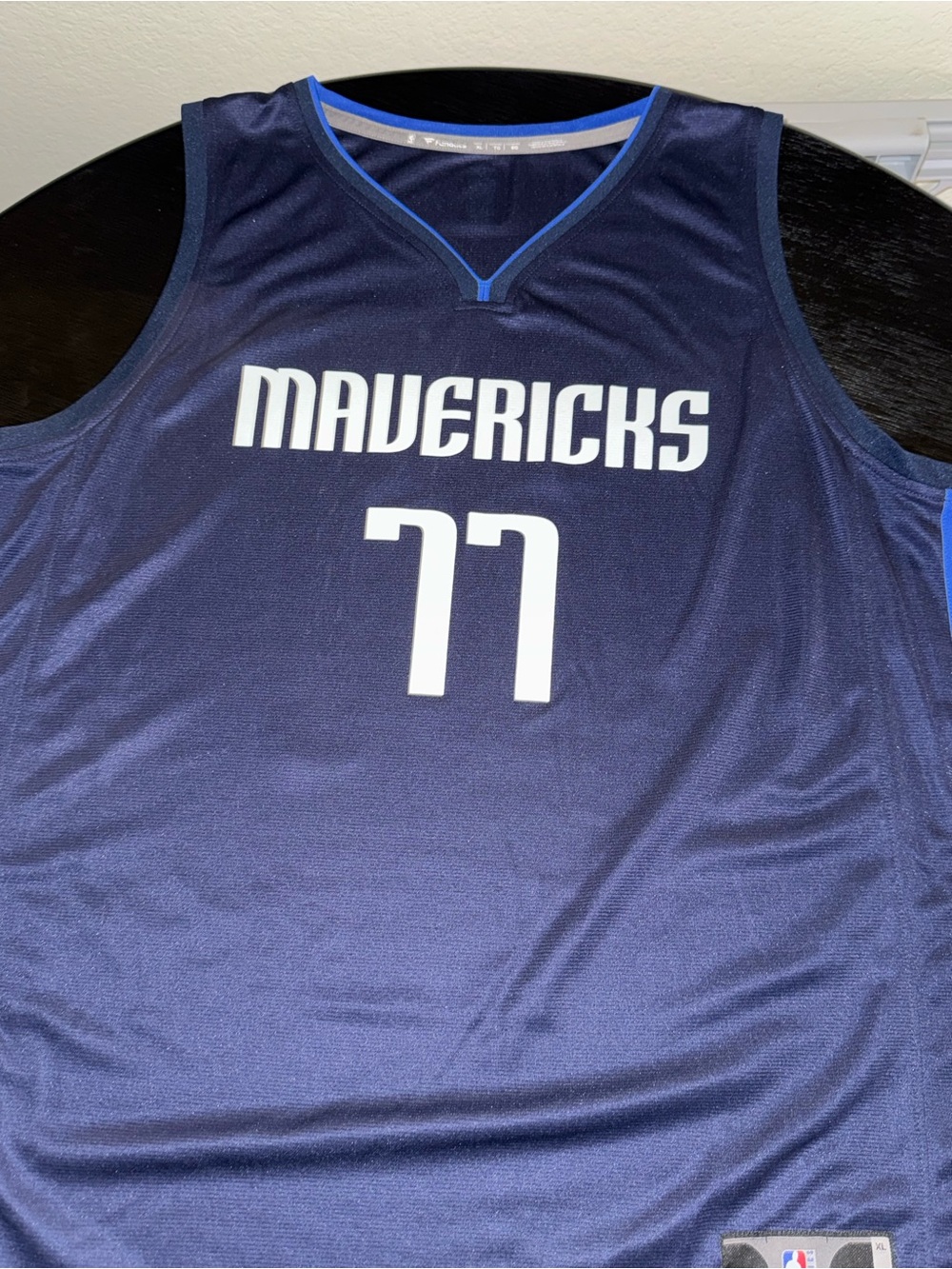 Nike Luka Dončić Dallas Mavericks Statement Edition jersey XL